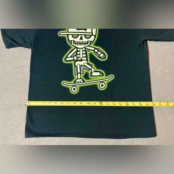 Tony Hawk Brand Boys T-shirt Blue Size XL Skateboarding X-Ray Skeleton - Picture 3 of 6